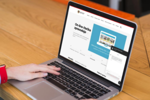 Umělá inteligence na úřadě. AIKON i další digitální služby zrychlují komunikaci s občany